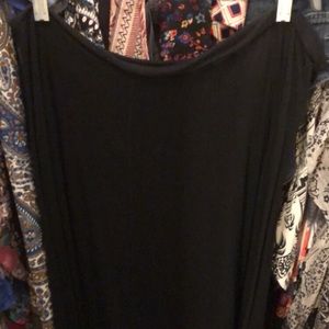 Gap long knit black skirt size XL (runs big)
